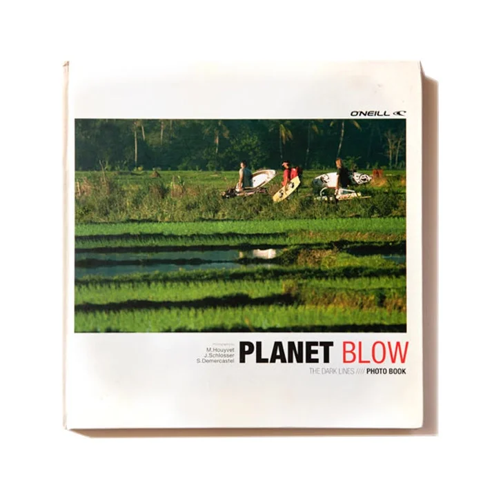Quantité Limitée Planet Blow - The Dark Lines Book