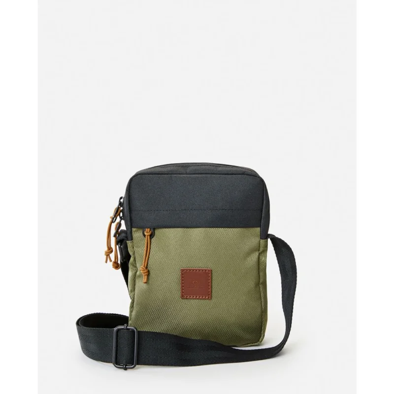 SAC MAIN RIP CURL NO IDEA POUCH OVERLAND Nouveauté