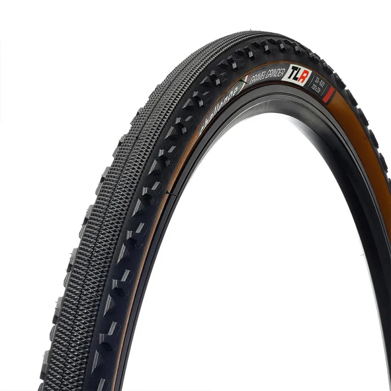 Vente Flash Challenge Pneu de gravel Grinder Vulcanizado Tubeless 700C x 33