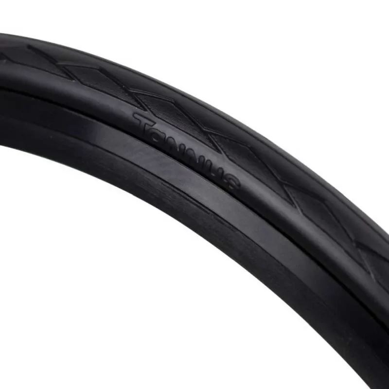 Tannus Pneu rigide urbain Semi Slick Hard Tubeless 700C x 28 Prix Promo
